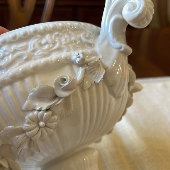 VTG Imperial Italy White Fiori Bianca style lidded footed candy dish compote - Picture 7 of 10